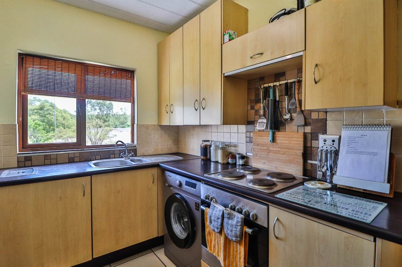 2 Bed Apartment in Jukskei Park photo number 6