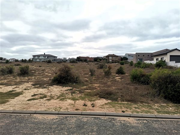 830 m² Land available in Myburgh Park
