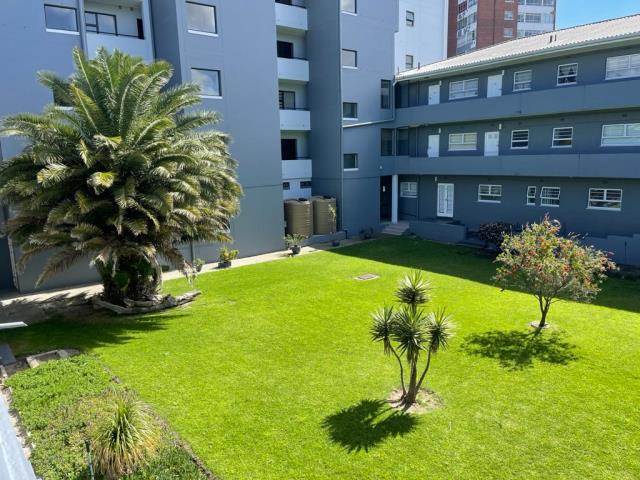 2 Bed Apartment in Milnerton Central photo number 24