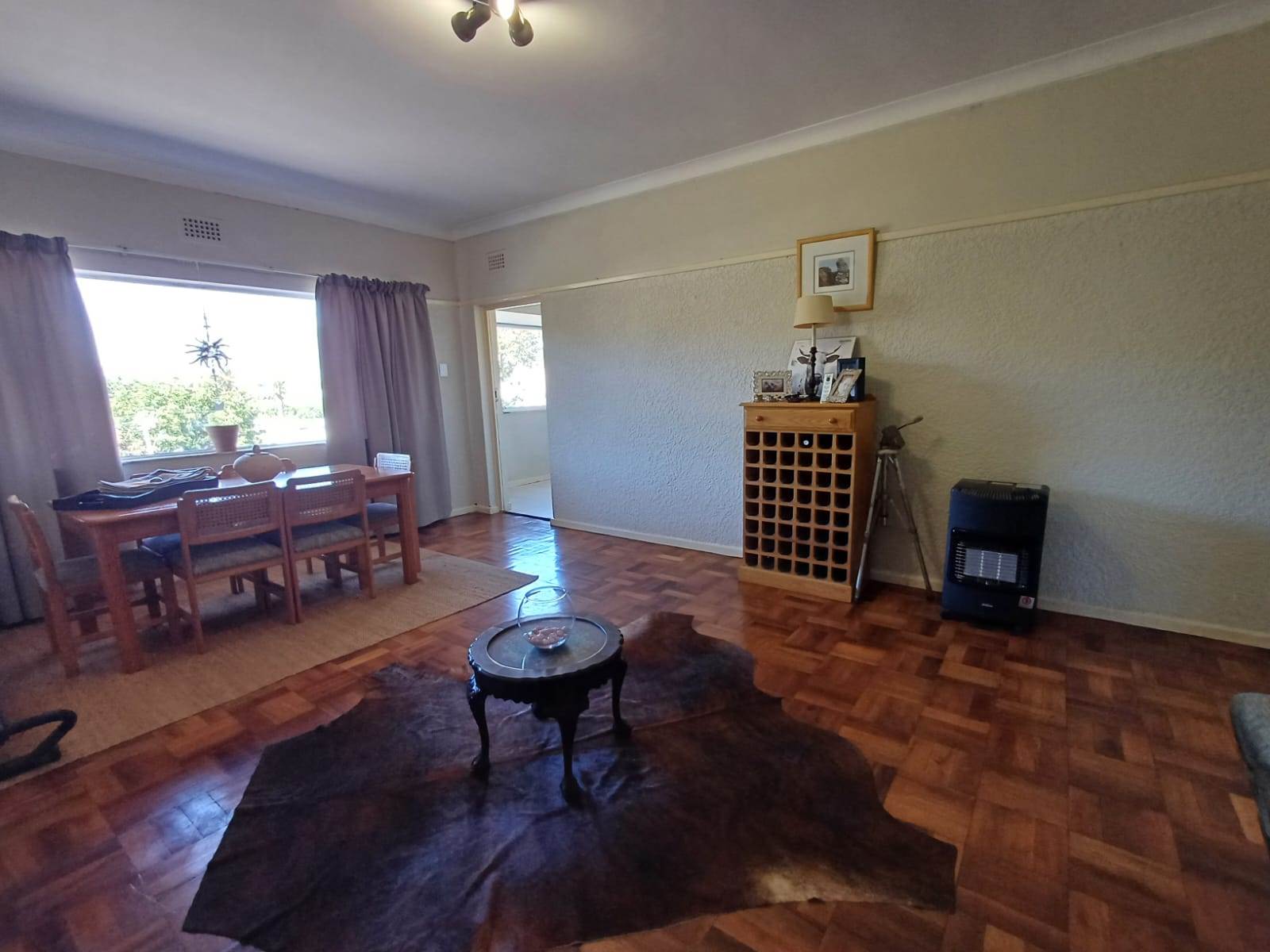 2 Bed Apartment in Milnerton Central photo number 7