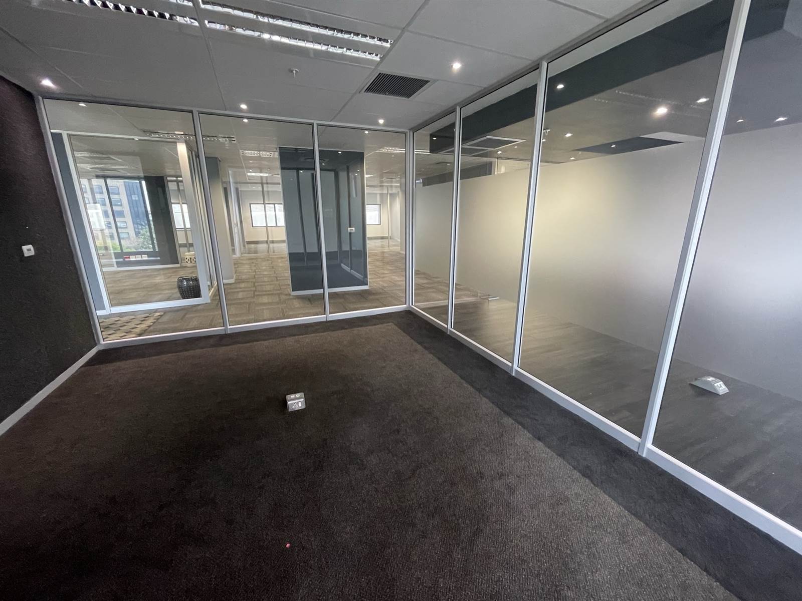 753  m² Commercial space in Rosebank photo number 3