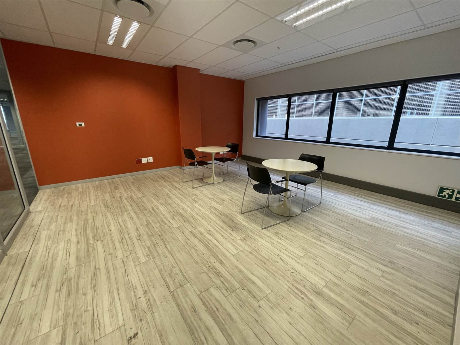 753  m² Commercial space in Rosebank photo number 12