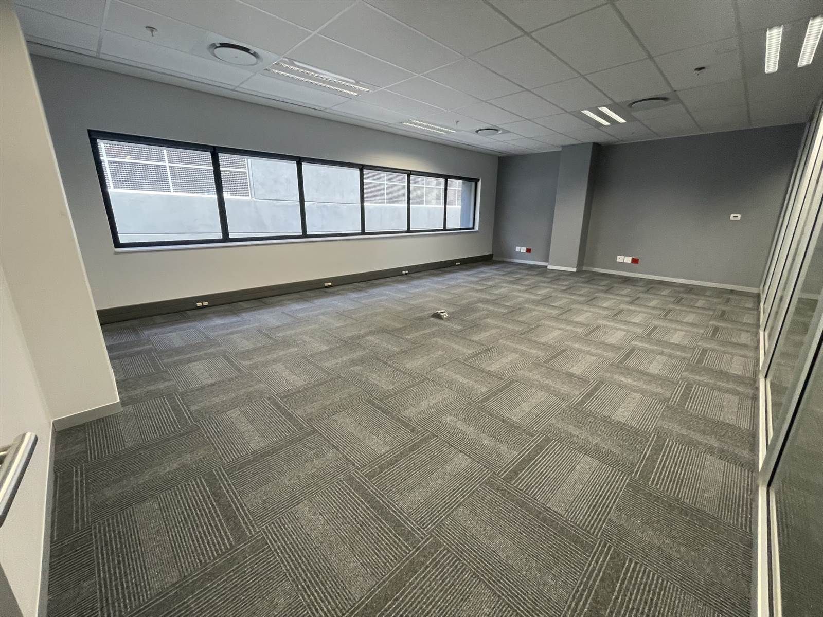 753  m² Commercial space in Rosebank photo number 17