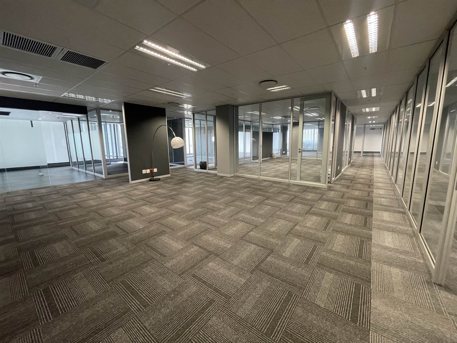 753  m² Commercial space in Rosebank photo number 13