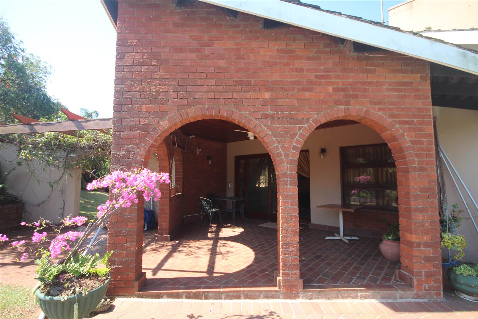 4 Bed House in La Lucia photo number 14