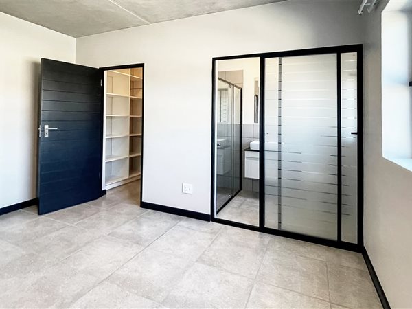 2 Bedroom Apartment 2 Bedroom Apartment