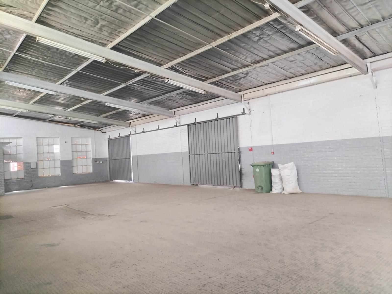 967  m² Retail Space in Vryburg photo number 8