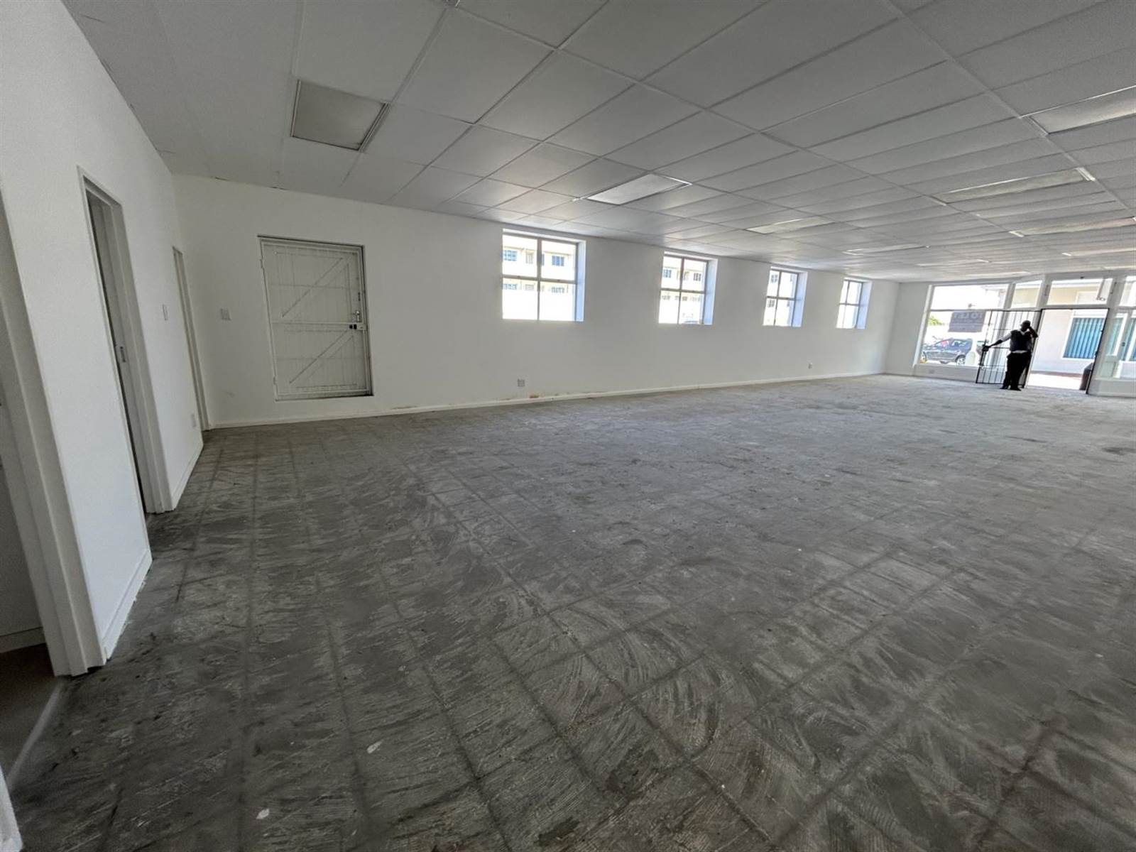 150  m² Retail Space in Plumstead photo number 10