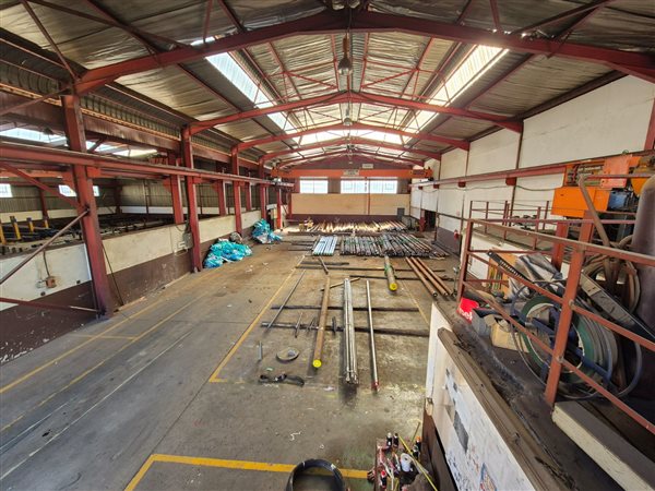 1 286  m² Industrial space