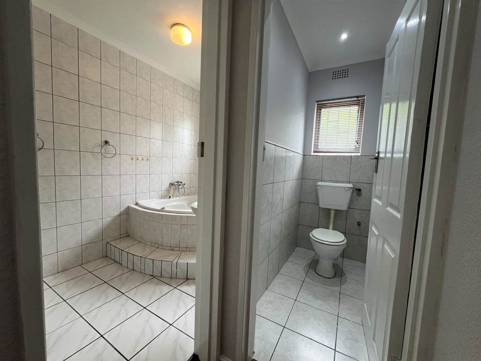 3 Bed House in Edgemead photo number 21