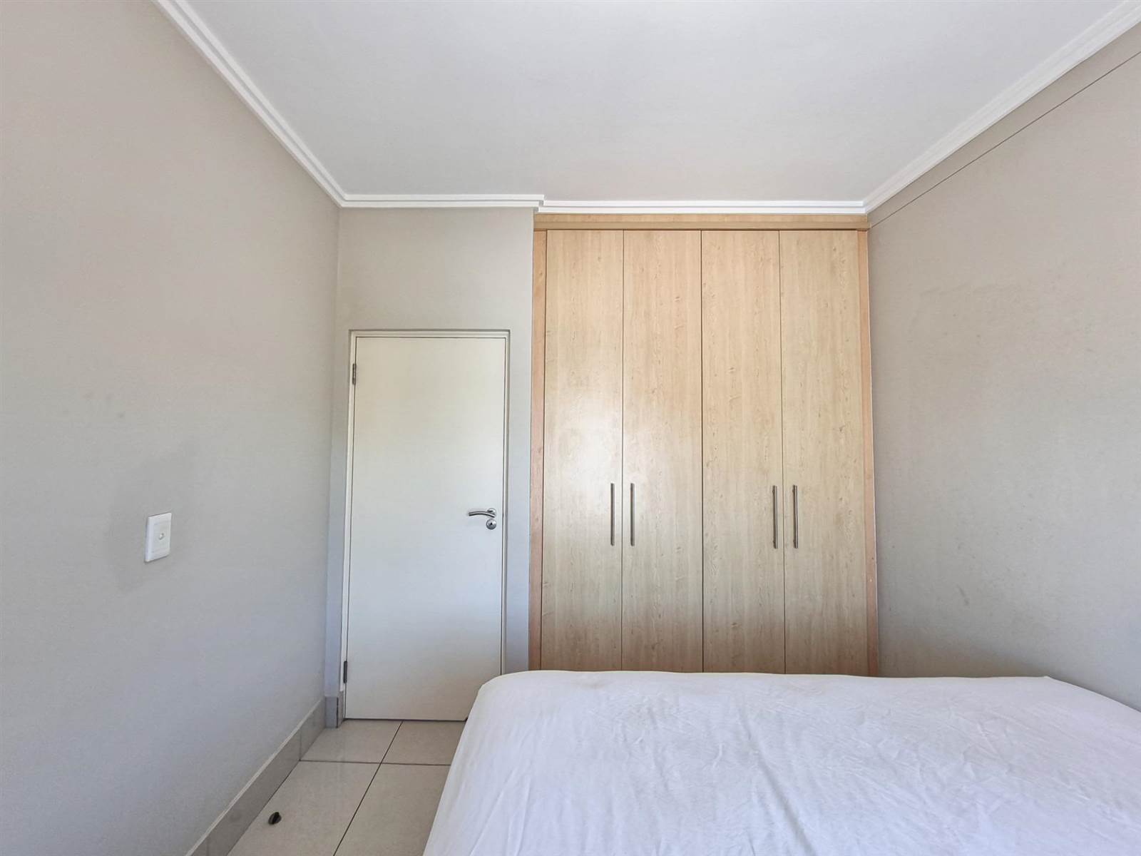 2 Bed Apartment in Umhlanga Ridge photo number 17