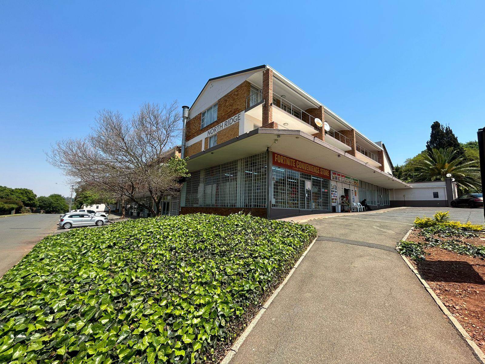 80  m² Commercial space in Northcliff photo number 1