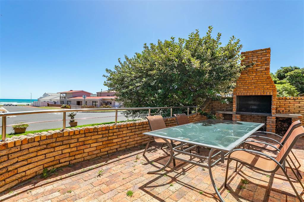 4-bed-house-for-sale-in-melkbosstrand-t4457160-private-property