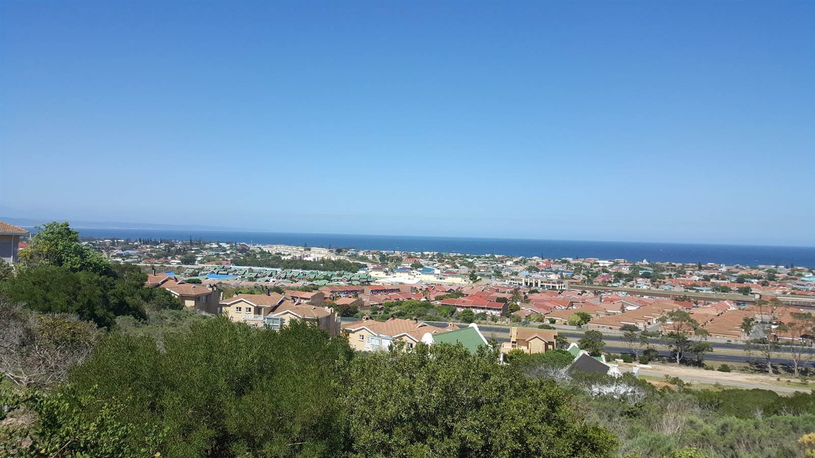 807 m² Land available in Menkenkop photo number 2