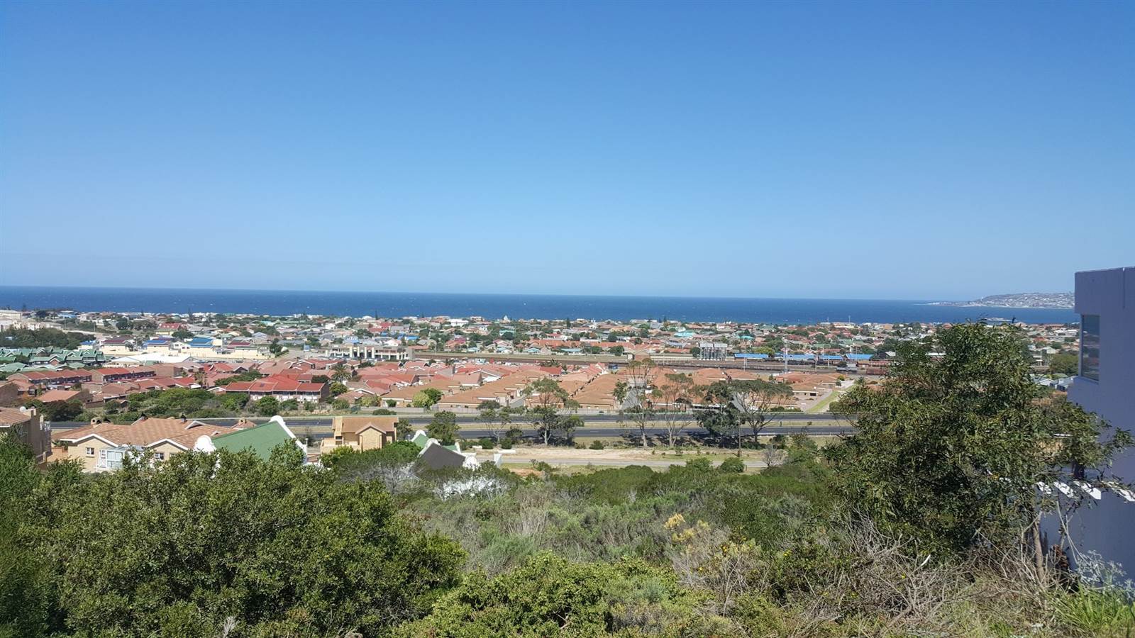 807 m² Land available in Menkenkop photo number 1