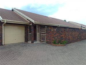 3 Bed Townhouse in Waldrift