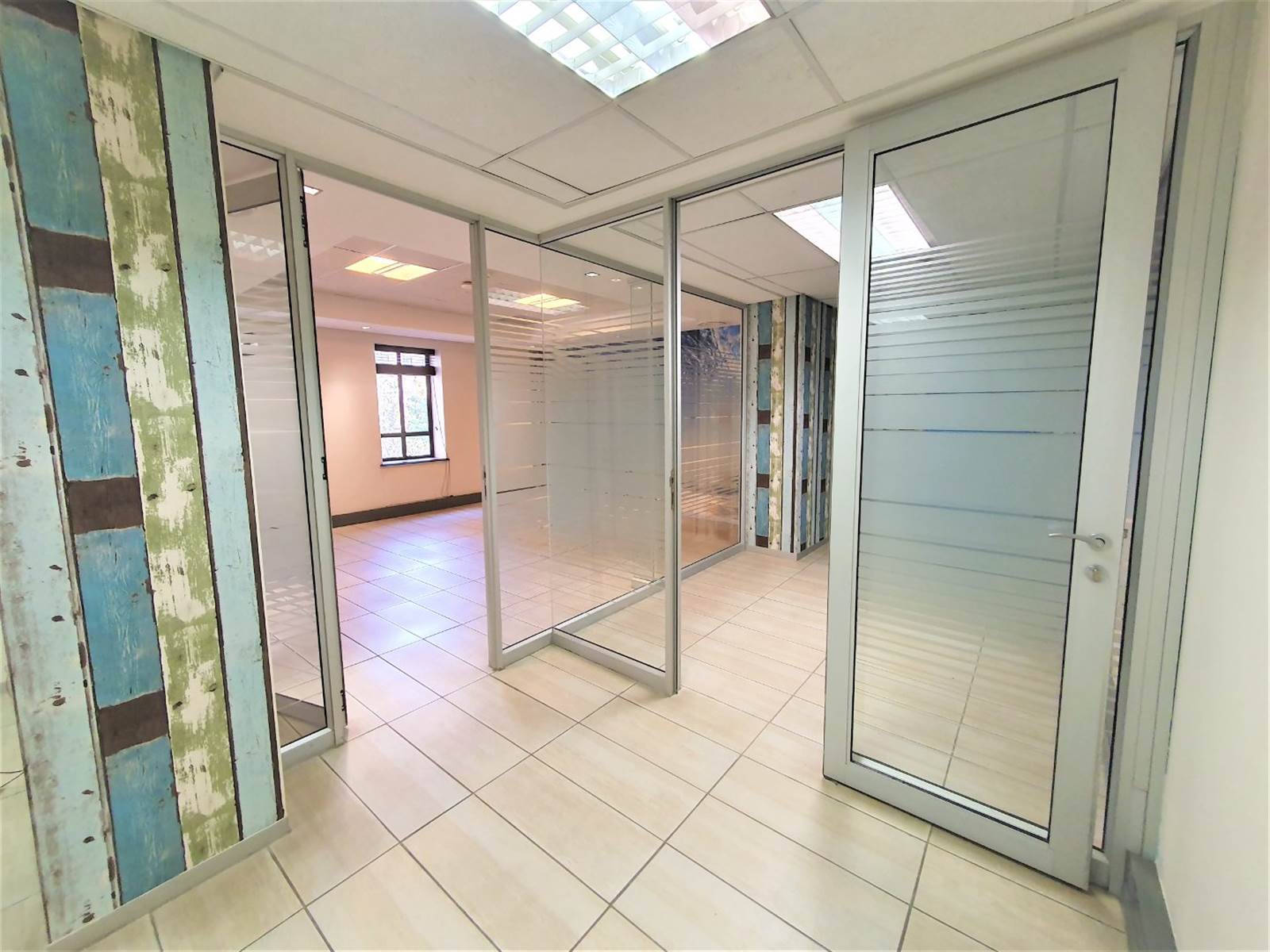 373  m² Office Space in Fourways photo number 5