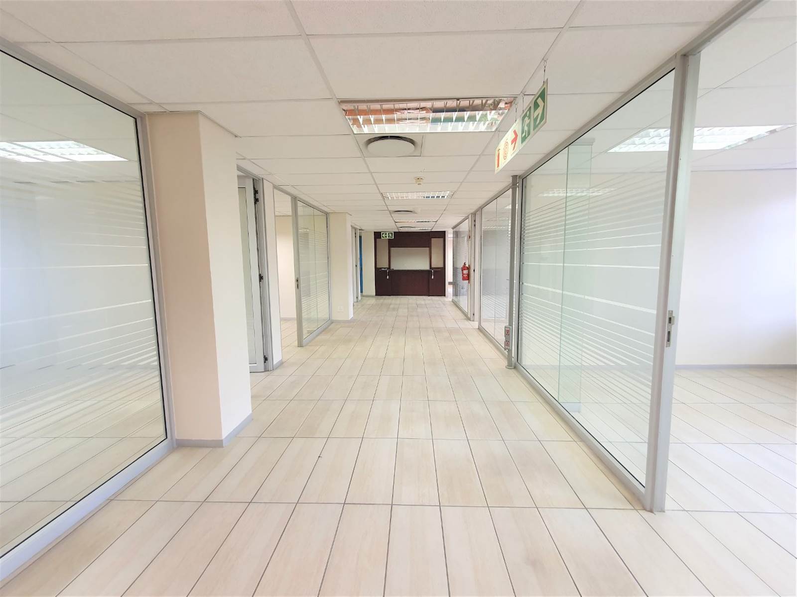 373  m² Office Space in Fourways photo number 3