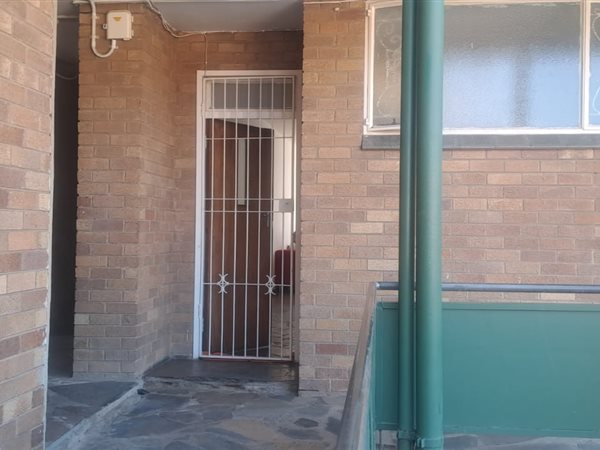0.5 Bedroom Flat 0.5 Bedroom Flat