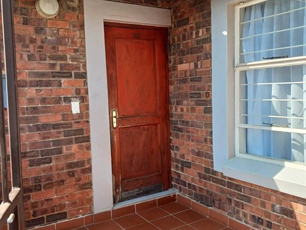 2 Bedroom Townhouse 2 Bedroom Townhouse