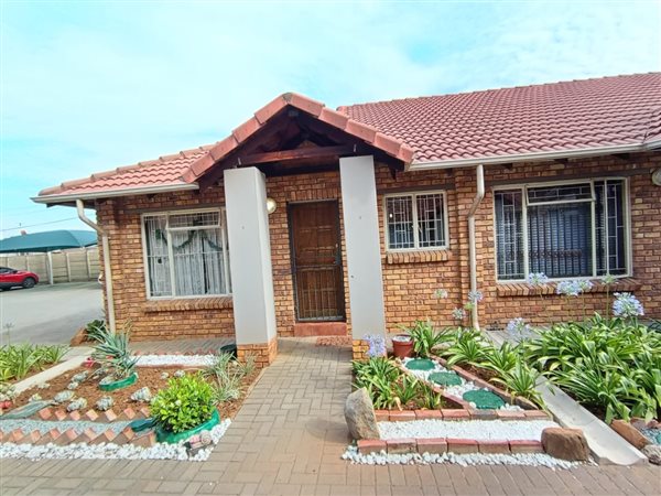 2 Bed Townhouse