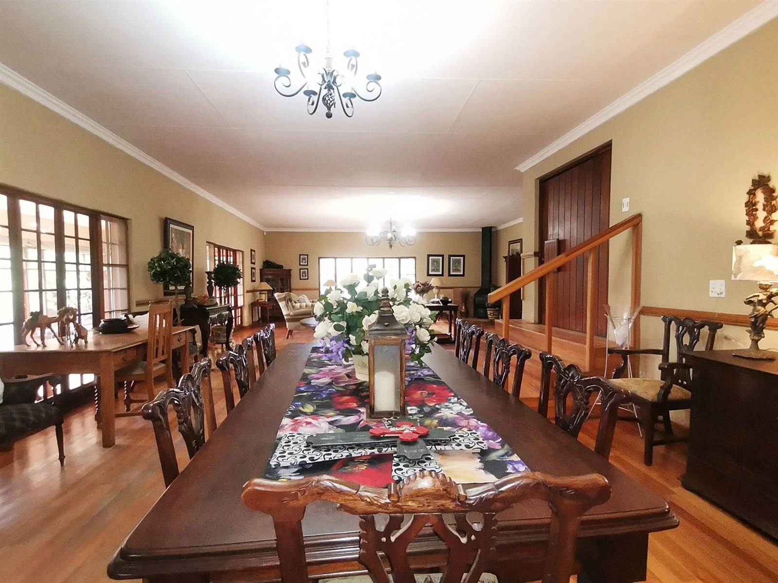6 Bed House in Lydenburg photo number 5