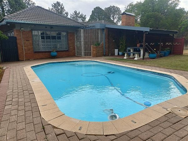 3 Bedroom House 3 Bedroom House