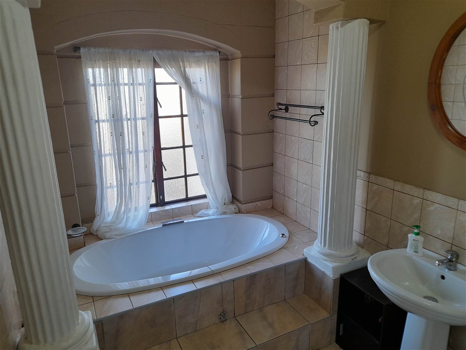3 Bed House in Piet Retief photo number 17