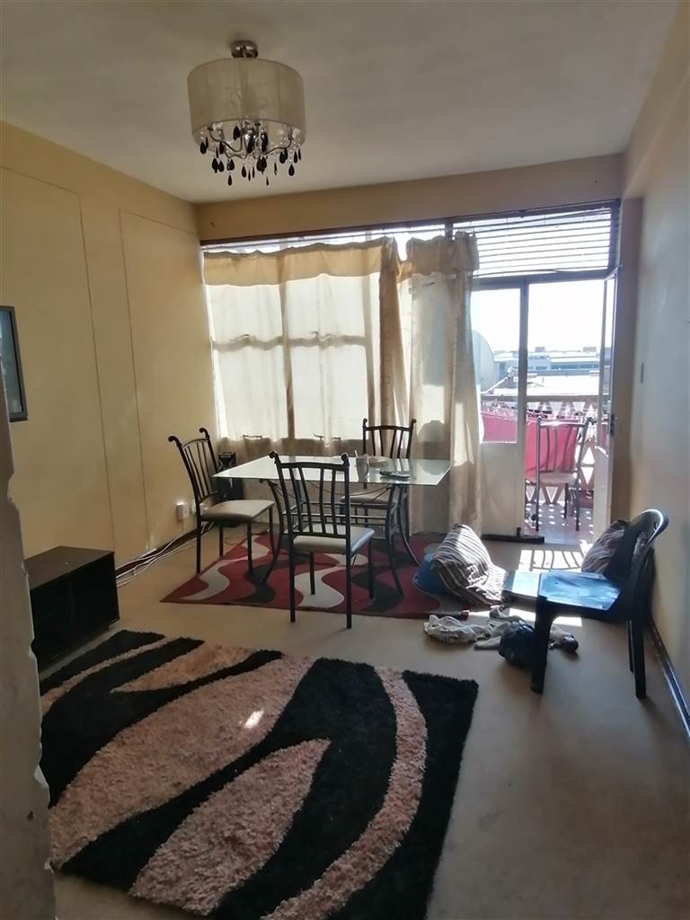 3 Bed Apartment in Vereeniging Central photo number 5