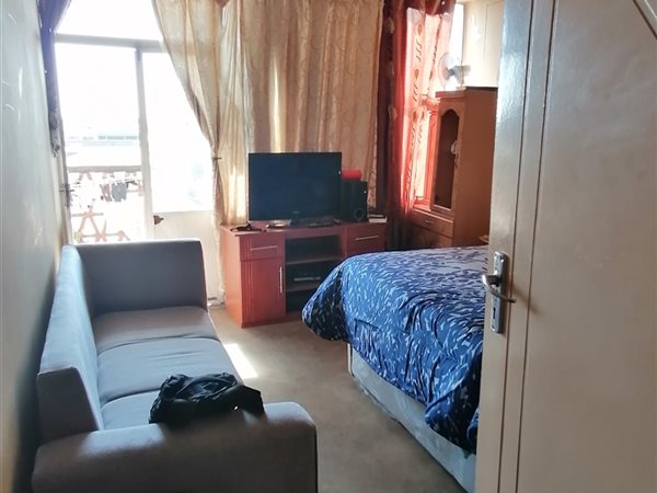 3 Bed Apartment in Vereeniging Central