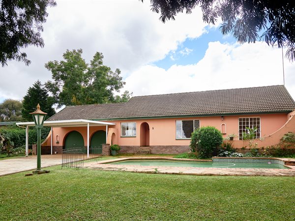 3 Bedroom House 3 Bedroom House