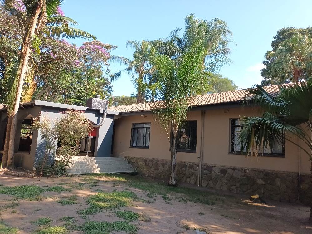 3 Bed House in Kloof photo number 21