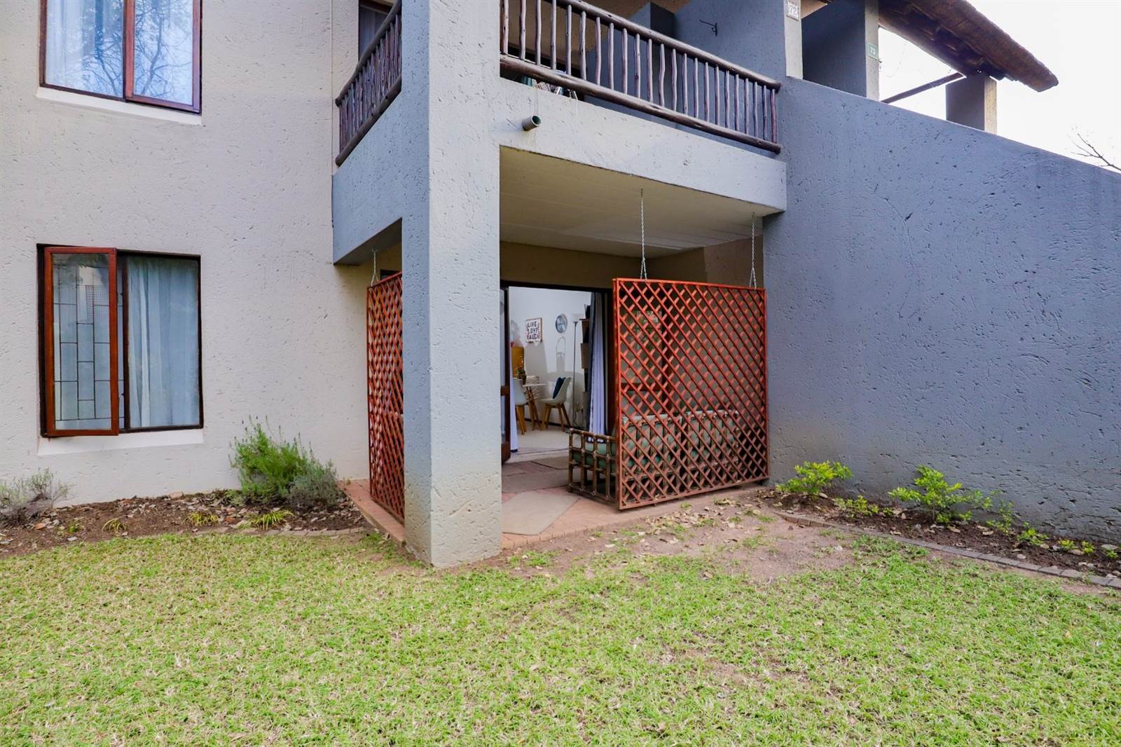 2 Bed Apartment in Jukskei Park photo number 9