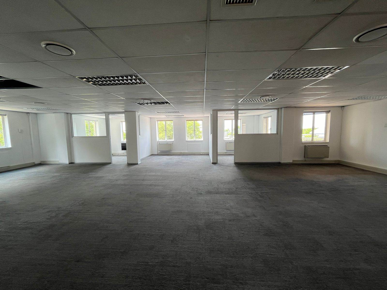 2422  m² Commercial space in Bryanston photo number 21