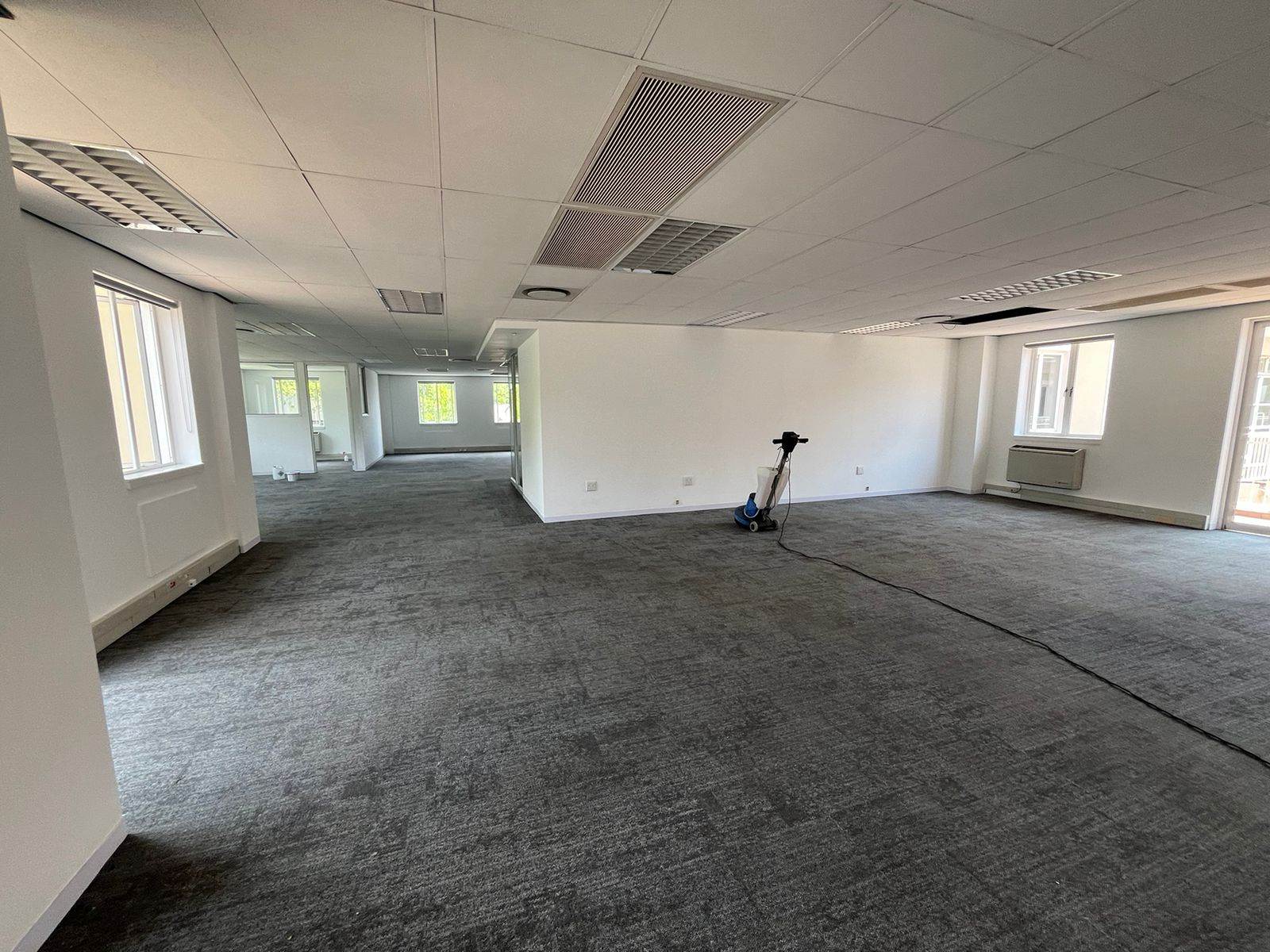 2422  m² Commercial space in Bryanston photo number 30