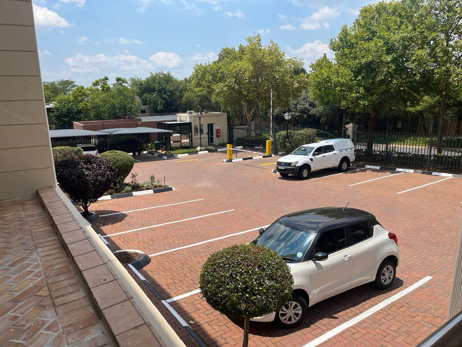 2422  m² Commercial space in Bryanston photo number 7