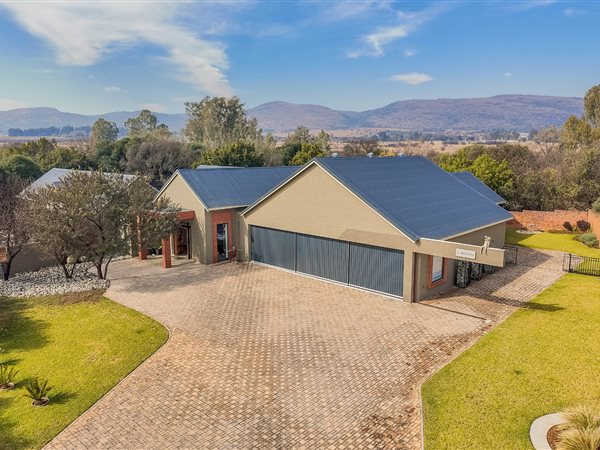 5 Bedroom House 5 Bedroom House