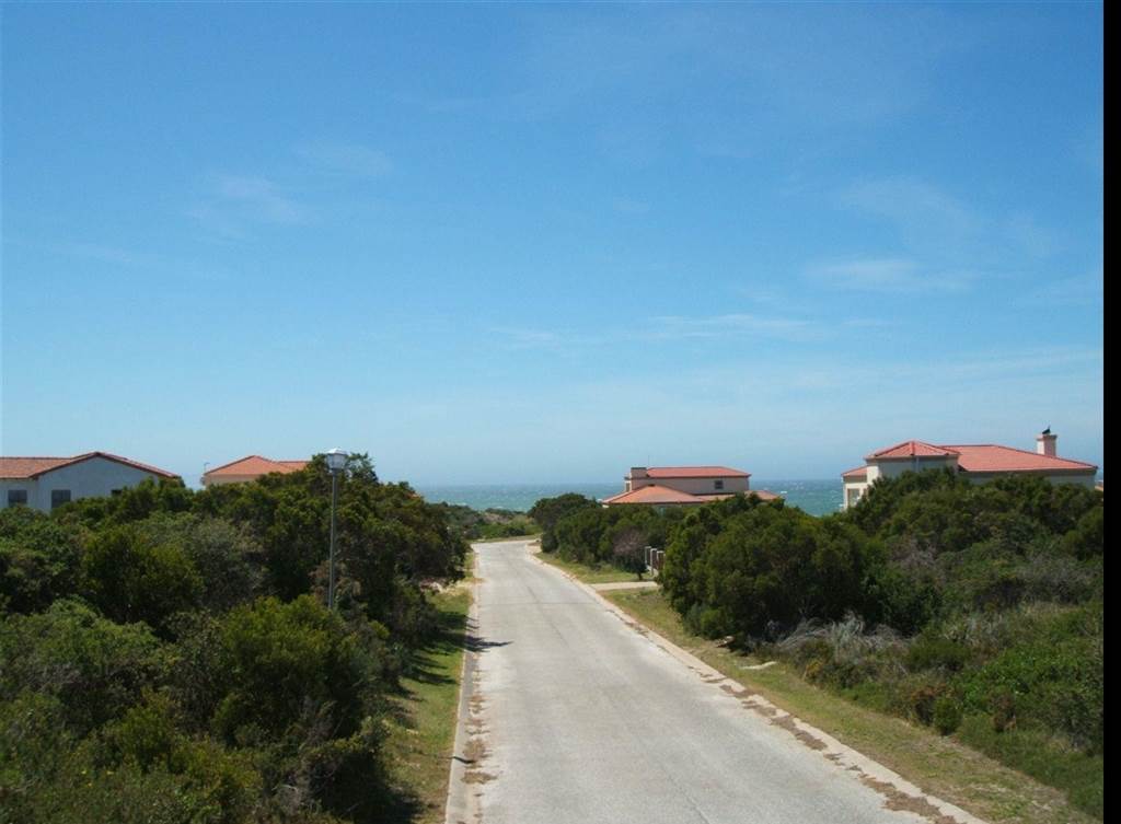 691 m² Land available in St Francis On Sea photo number 1