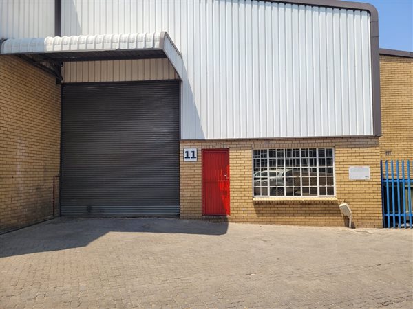 190  m² Industrial space