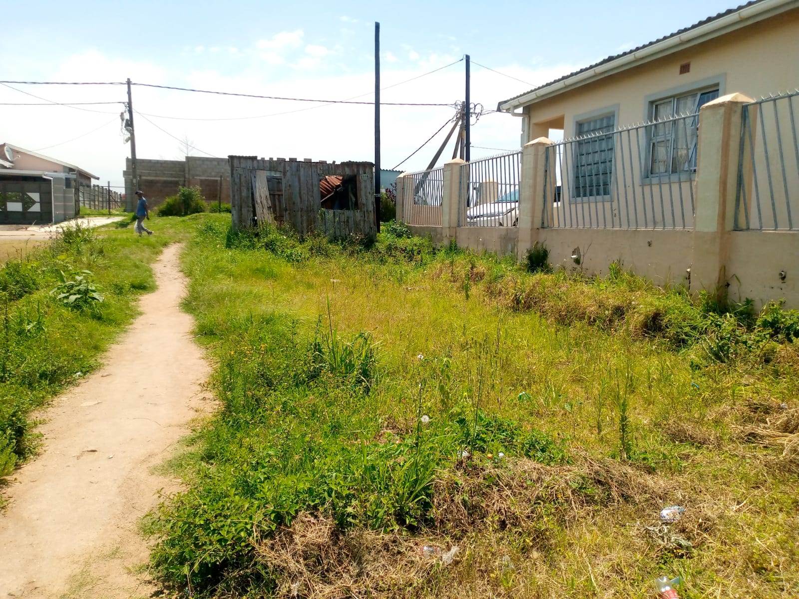 200 m² Land available in Lovu photo number 5