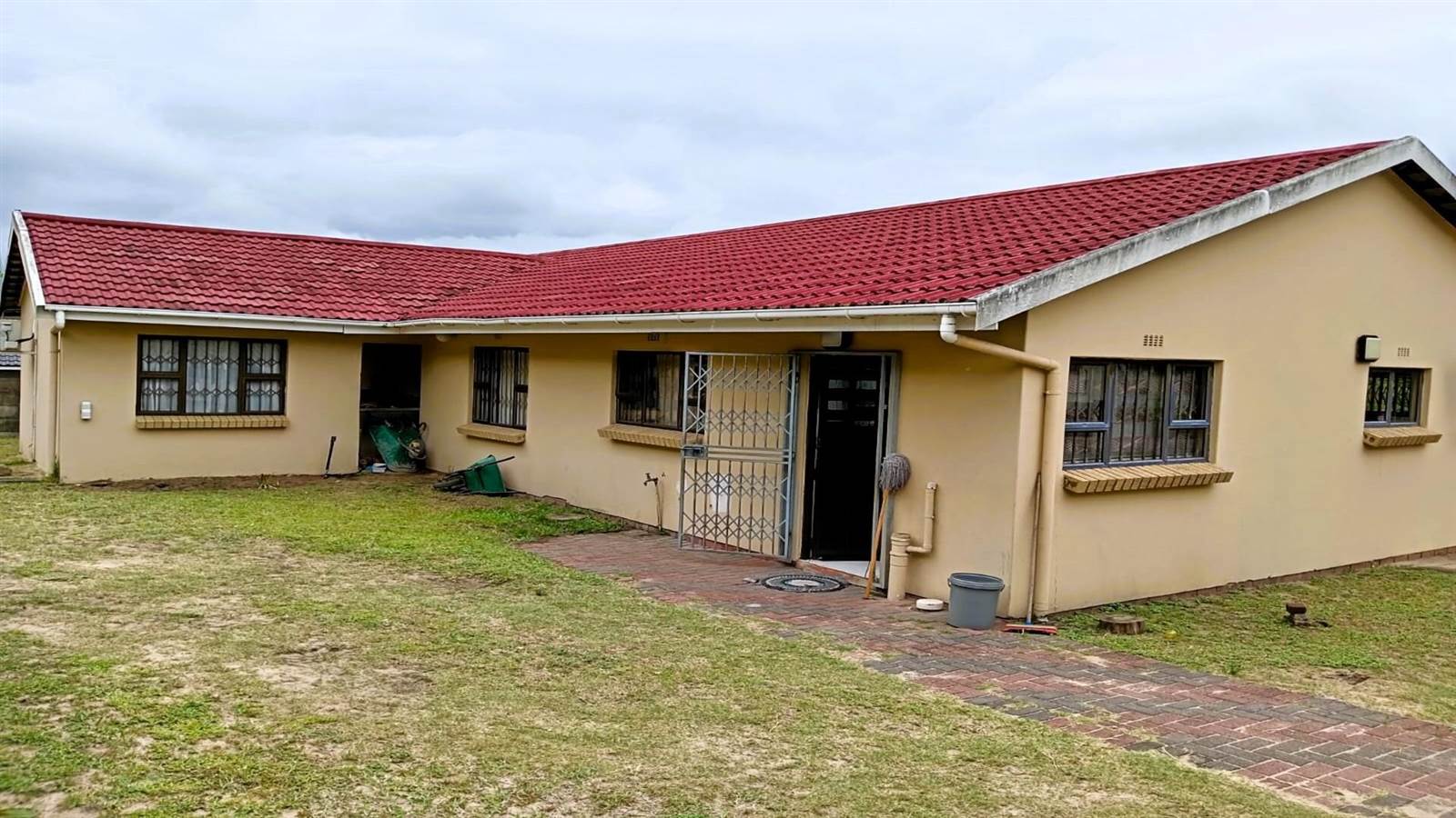 3 Bed House in Richards Bay Central photo number 18