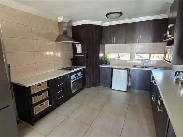 2 Bedroom Apartment 2 Bedroom Apartment