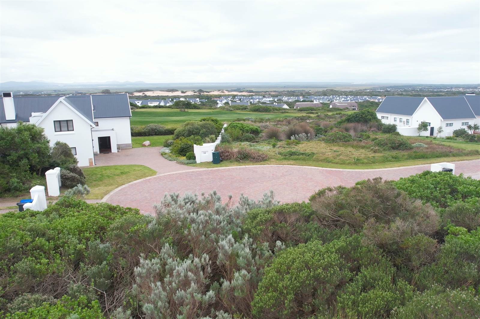 975 m² Land available in St Francis Links photo number 5