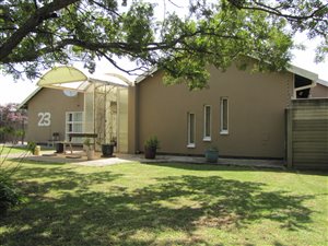 3 Bed House in Flora Gardens