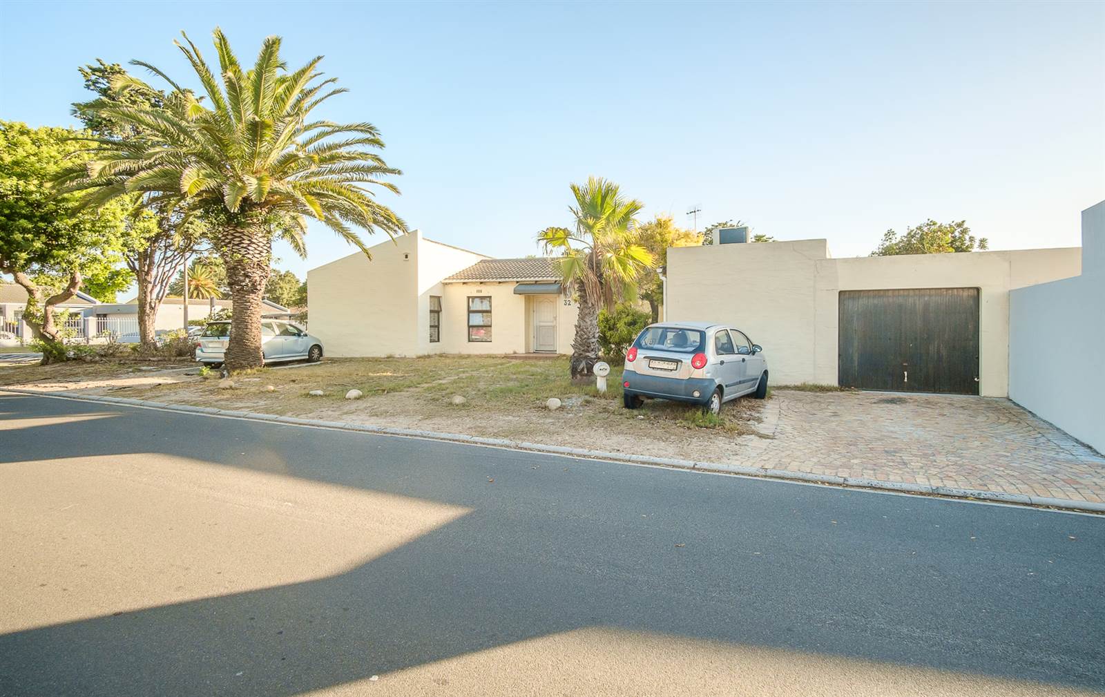 4 Bed House in Edgemead photo number 1