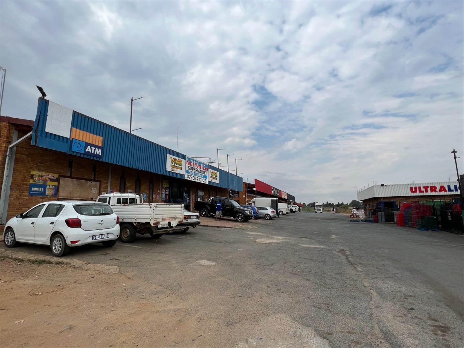 Commercial space in Muldersdrift photo number 3