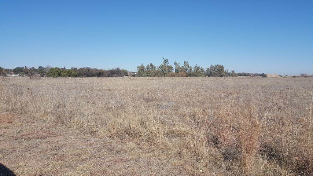 2800 m² Land available in Stilfontein photo number 4