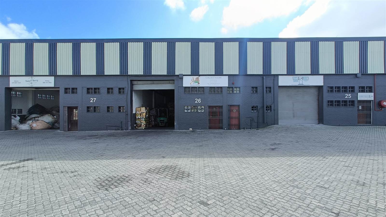 360  m² Industrial space in Epping photo number 1