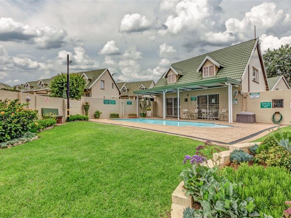 2 Bedroom Townhouse
