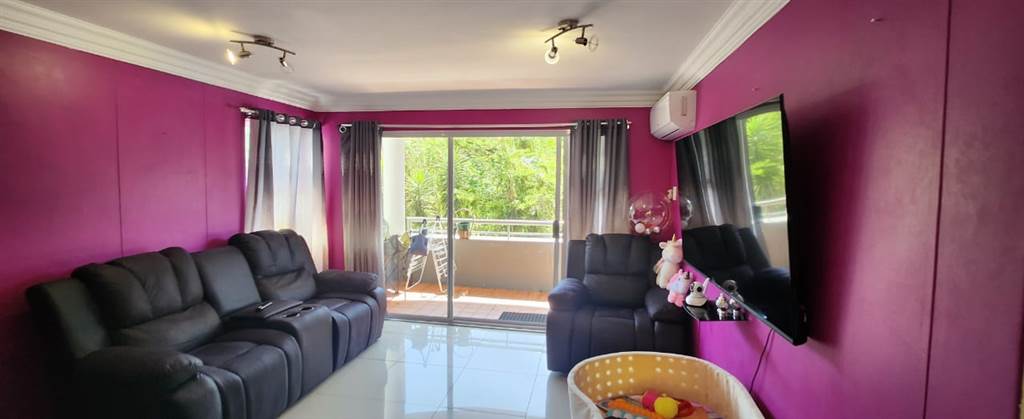 3 Bed Apartment in Umgeni Park photo number 7